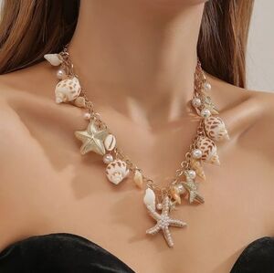 🔹️House of Harlow 🔹1960 Sea Shell Starfish Faux Pearl Collar 16" Necklace ✨️🐚